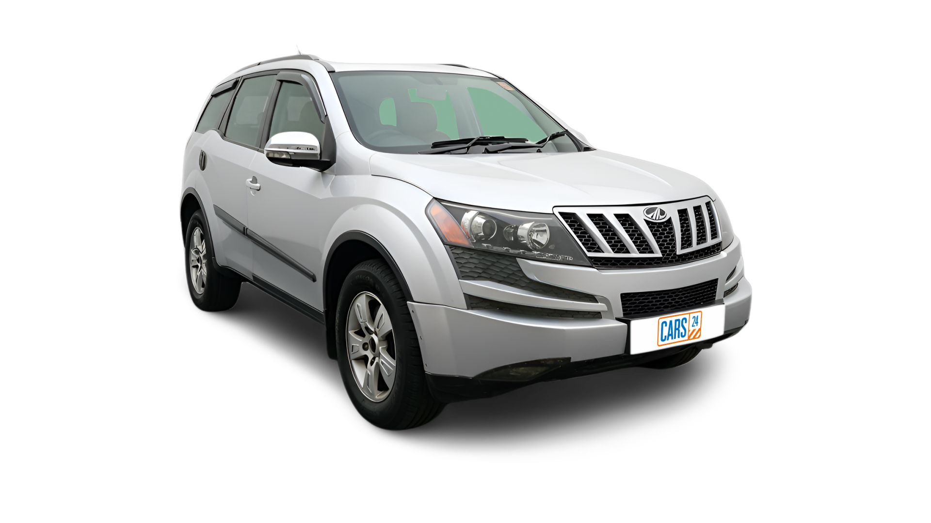 Mahindra XUV500-img